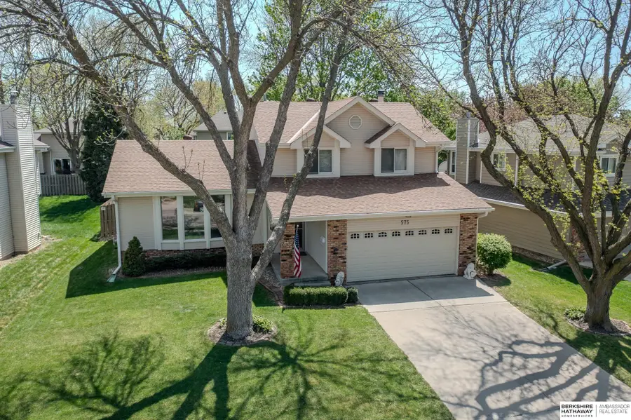 575 N 152 Avenue Circle, Omaha, NE 68154 - #3