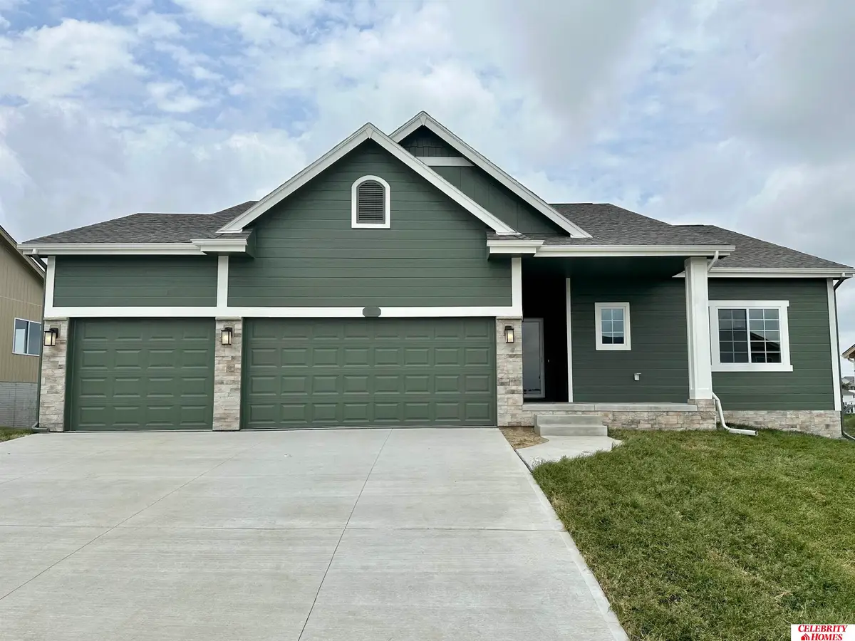 17201 Bayberry Street, Bennington, NE 68007 - Image #1