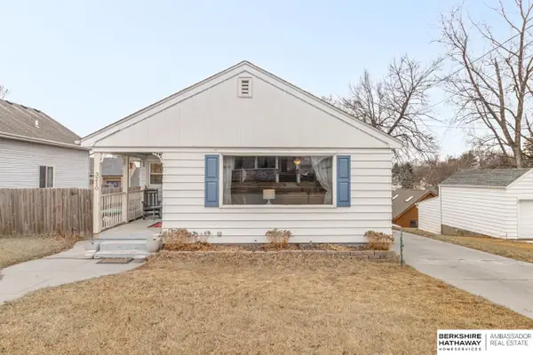 3210 N 205 Street, Elkhorn, NE 68022