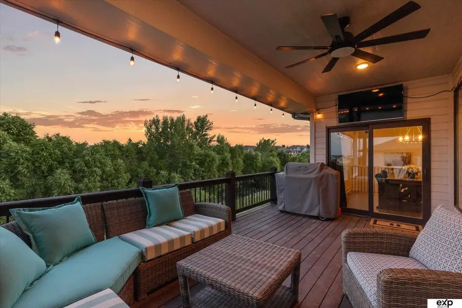 18815 Taylor Circle, Elkhorn, NE 68022 - Image #3