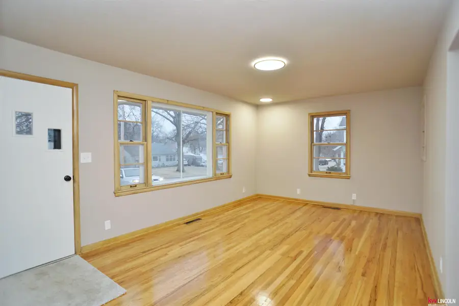 1617 N 58th Street, Lincoln, NE 68505 - #2