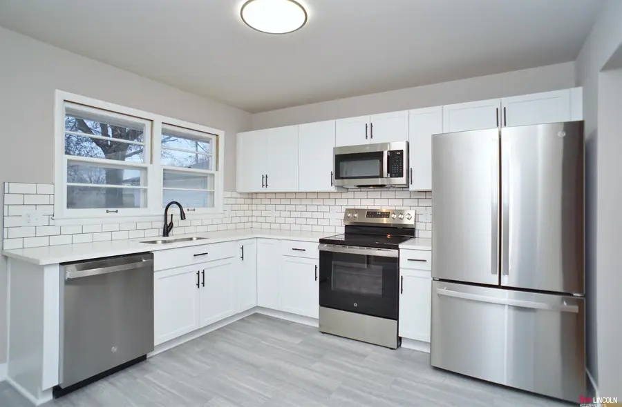 1617 N 58th Street, Lincoln, NE 68505 - #3