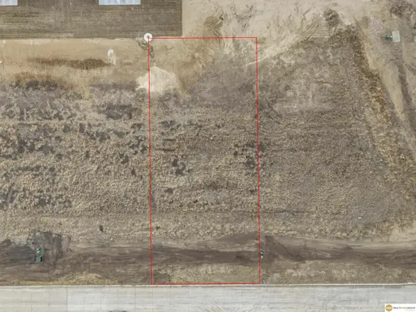 23817 Mary Jo Lane, Waterloo, NE 68069