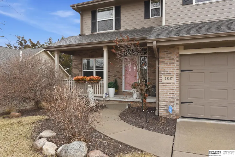 15937 Grebe Street, Bennington, NE 68007 - Image #2