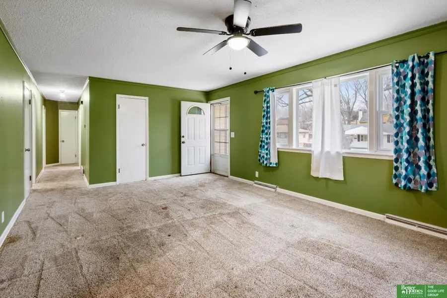 1704 Pelton Avenue, Bellevue, NE 68005 - Image #2