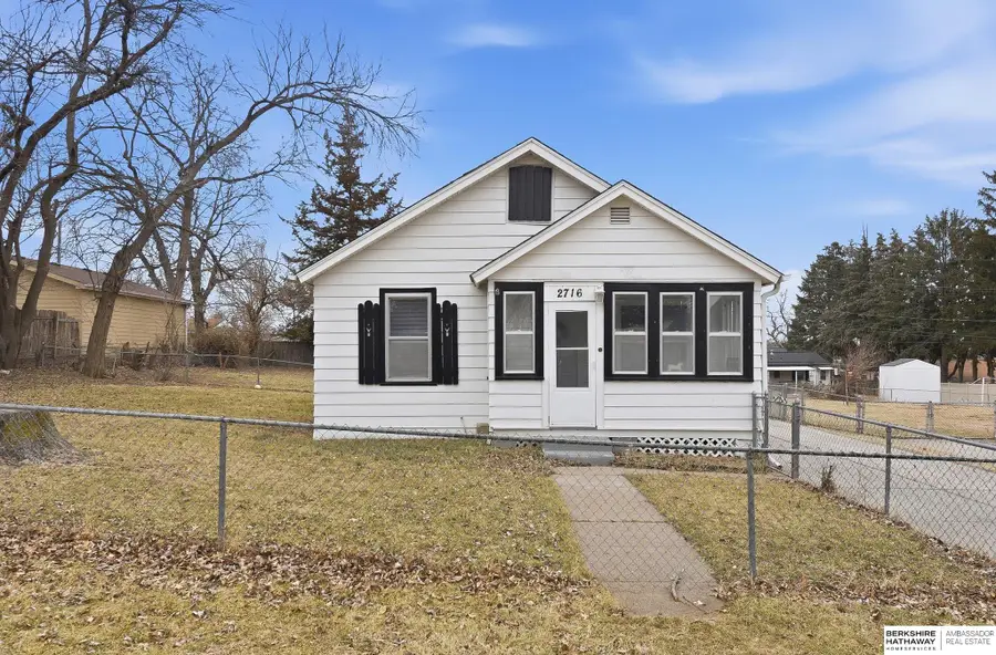 2716 Lillian Street, Bellevue, NE 68147 - Image #3