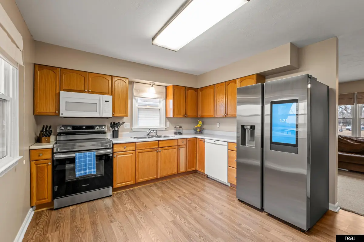 6921 Ogden Street, Omaha, NE 68104 - Image #1