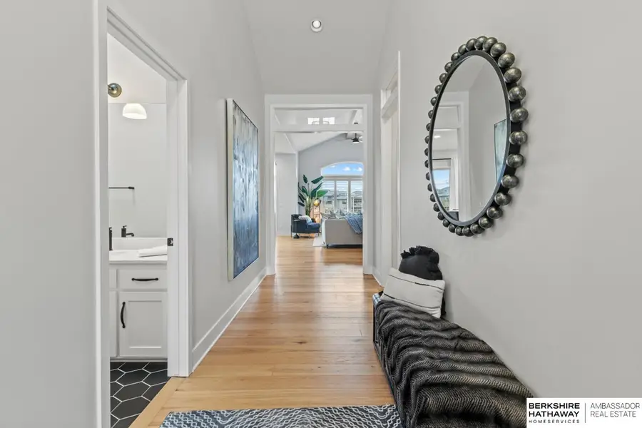 21757 G Street, Omaha, NE 68135 - Image #2