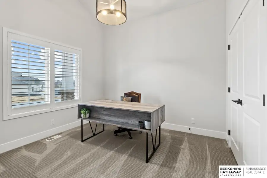 21757 G Street, Omaha, NE 68135 - Image #3