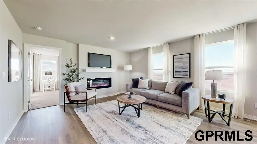 6510 Lawnwood Drive, Papillion, NE 68133 - #2