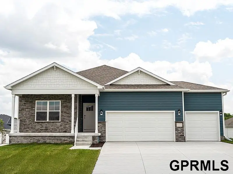 8402 S 184th Way, Richland Vii, NE 68136 - Image #1