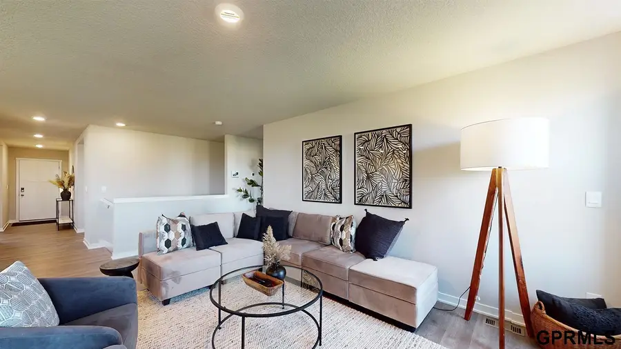 8402 S 184th Way, Richland Vii, NE 68136 - Image #2