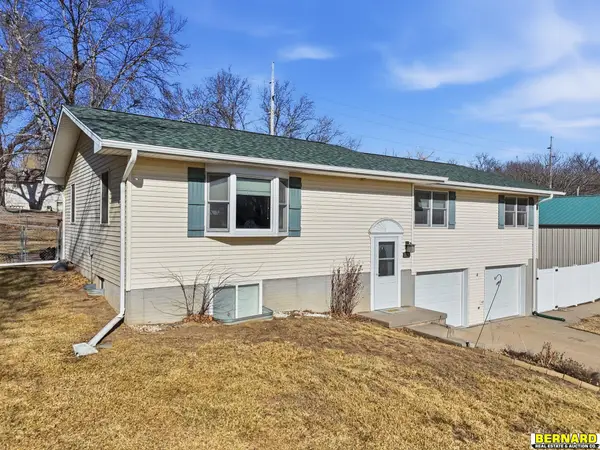 812 8th Avenue, Nebraska City, NE 68410