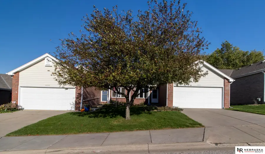 6042 Old Farm Circle, Lincoln, NE 68512 - #2