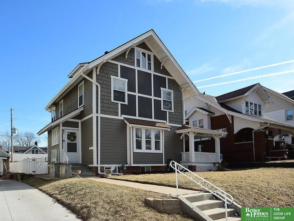 2211 Hanscom Boulevard, Omaha, NE 68105 - Image #1