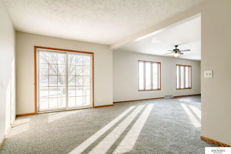 5042 E Sargent Road, Beatrice, NE 68310 - #3