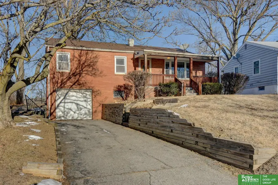 5824 Larimore Avenue, Omaha, NE 68104-9999 - Image #2