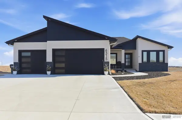 6315 N 207th Street, Elkhorn, NE 68022