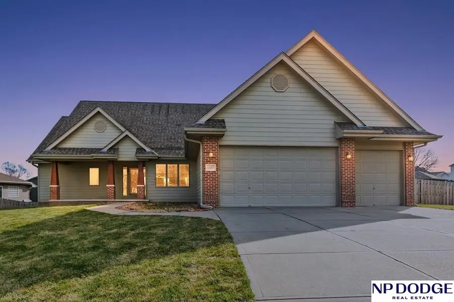 7327 S 95 Street, La Vista, NE 68128 - #2