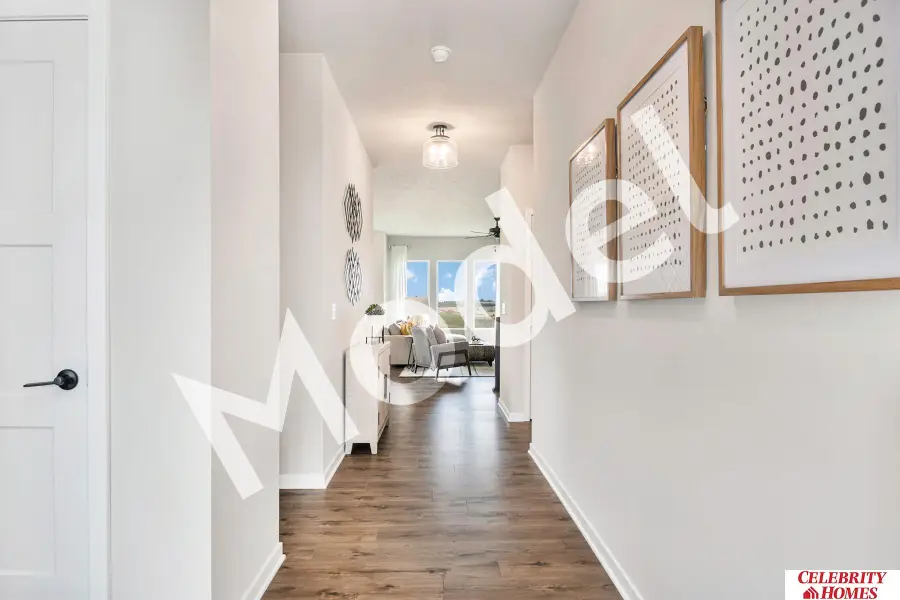 18608 Mary Street, Elkhorn, NE 68022 - Image #2