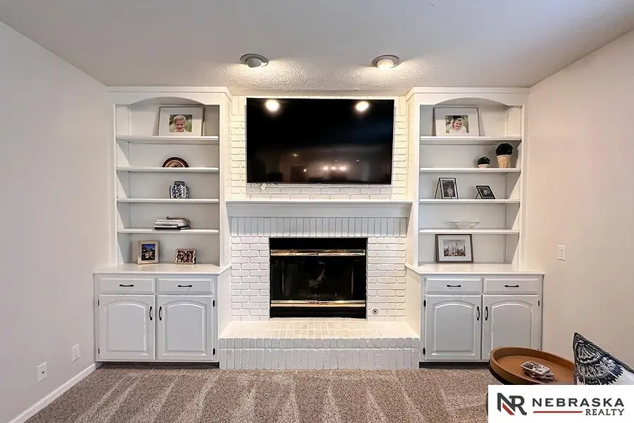 405 S 159 Street, Omaha, NE 68118 - #3