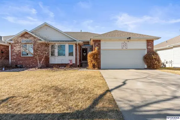 1004 Shoal Point Drive, Carter Lake, IA 51510