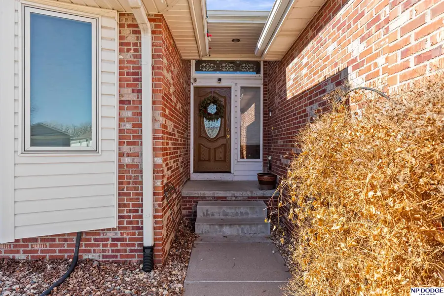 1004 Shoal Point Drive, Carter Lake, IA 51510 - #2