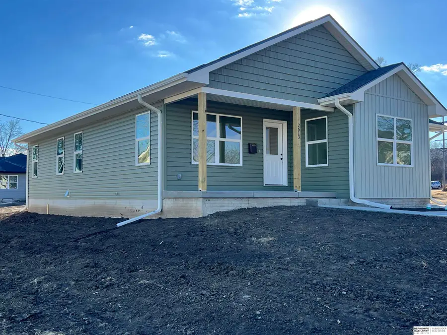 2613 Grant Street, Omaha, NE 68111 - #2