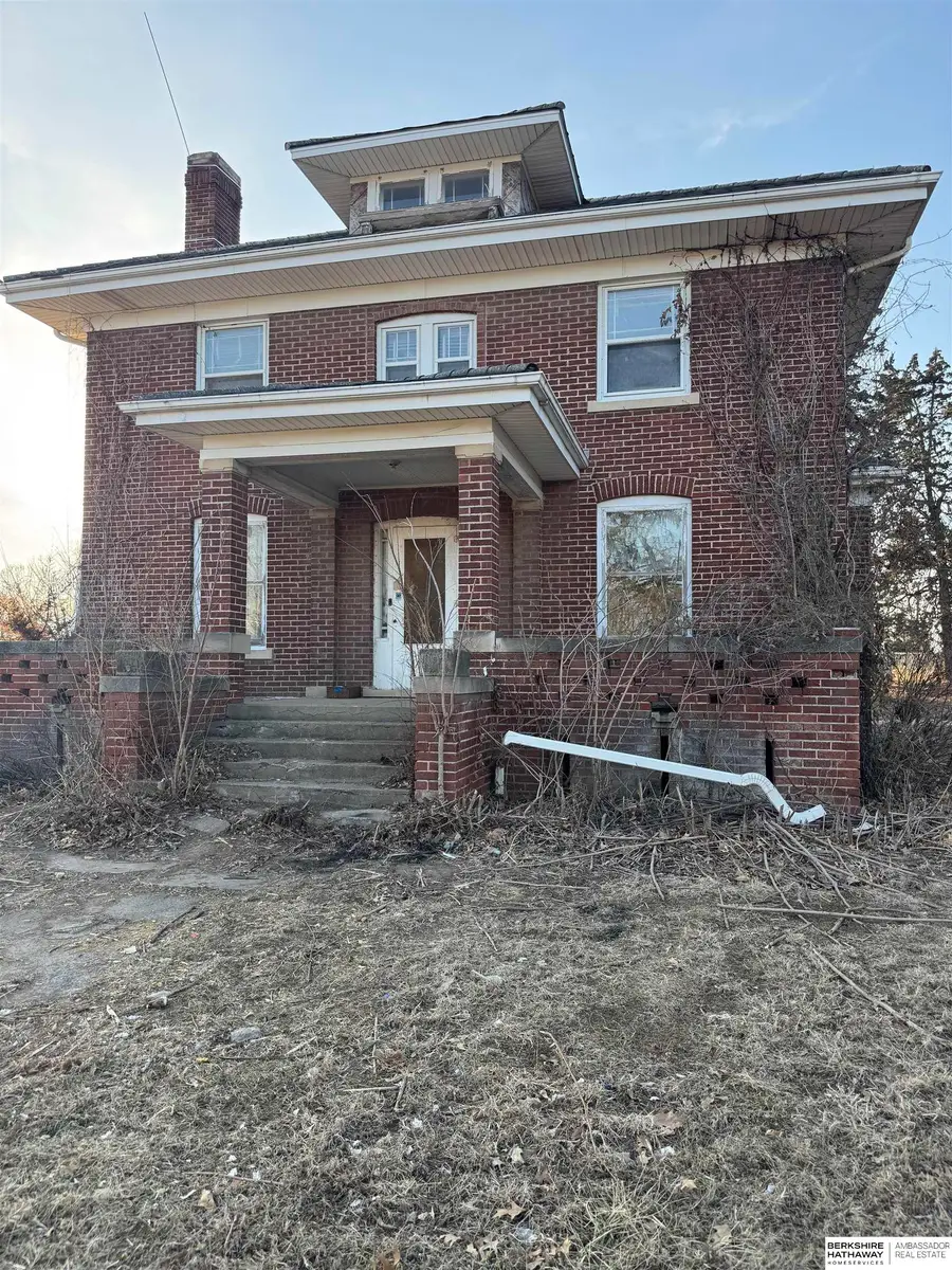 5224 N 52nd Street, Omaha, NE 68104 - #2