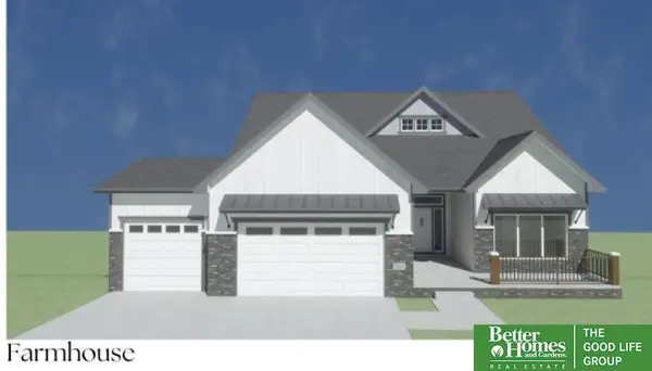 11110 S 98th Avenue, Papillion, NE 68046