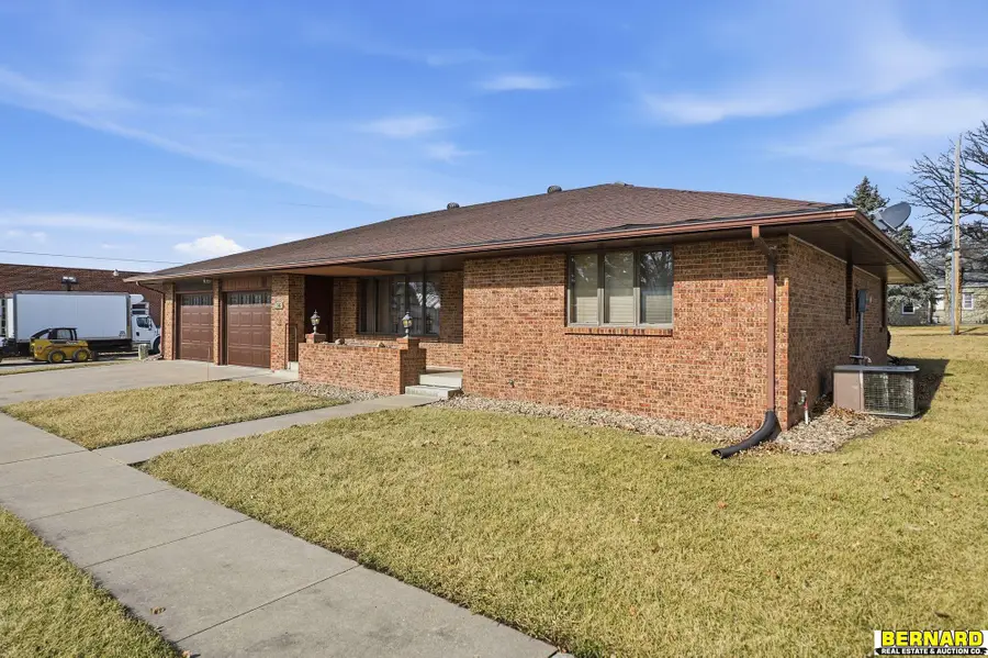 526 4th Street, Syracuse, NE 68446 - #2