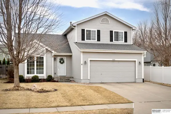 15065 Redman Avenue, Omaha, NE 68116