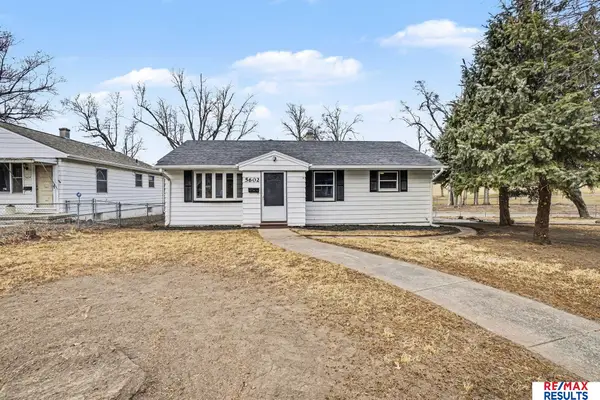 5602 Oak Street, Omaha, NE 68106