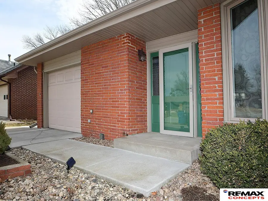 4611 Linden Street, Lincoln, NE 68516 - #2