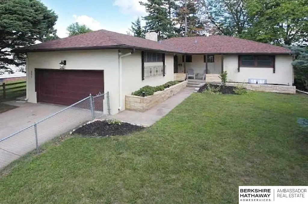 501 N 74th Street, Omaha, NE 68114 - #1