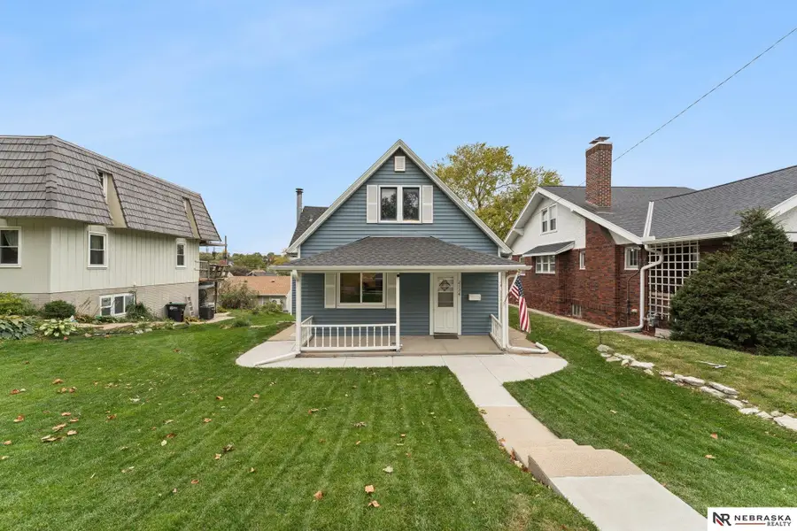 2134 S 35th Street, Omaha, NE 68105 - #2