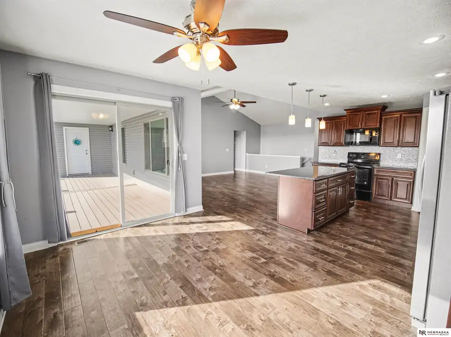 1224 N 100th Street, Lincoln, NE 68527 - #2