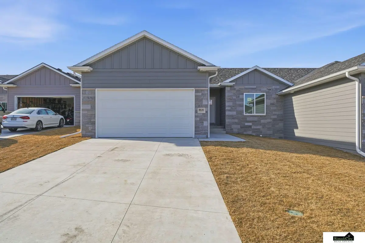 8621 S 49th Street, Lincoln, NE 68516 - #1