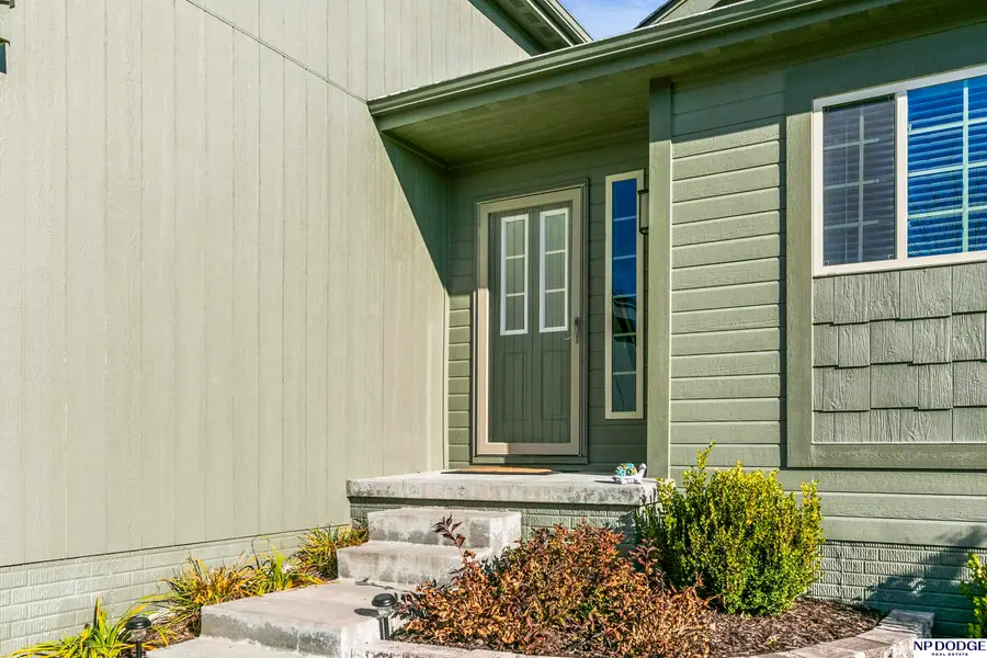 13916 Vane Street, Omaha, NE 68142 - #3