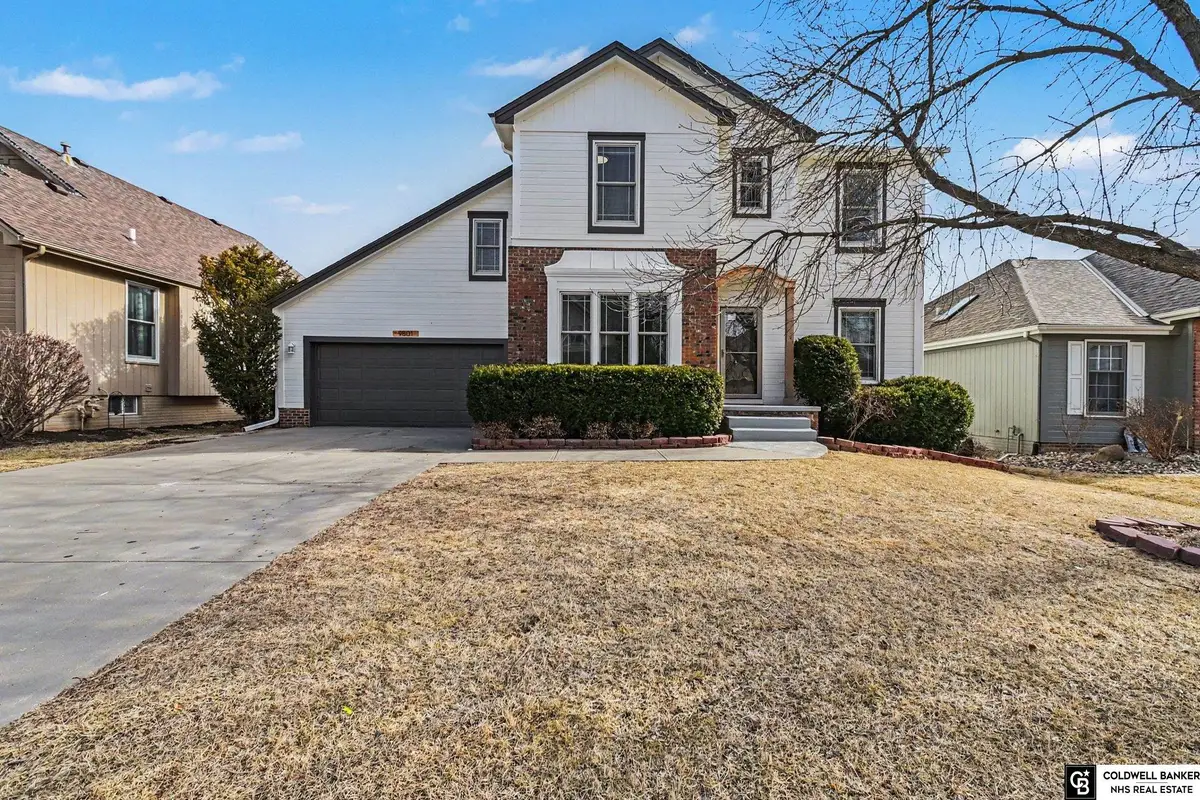 9801 S 28th Avenue, Bellevue, NE 68123 - #1