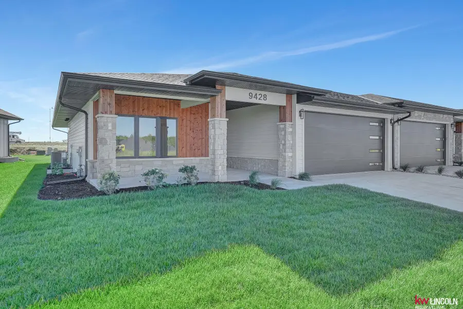 9428 S 87th Street, Lincoln, NE 68526 - #3