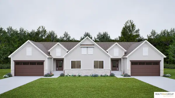 5027 N 213th Street, Elkhorn, NE 68022