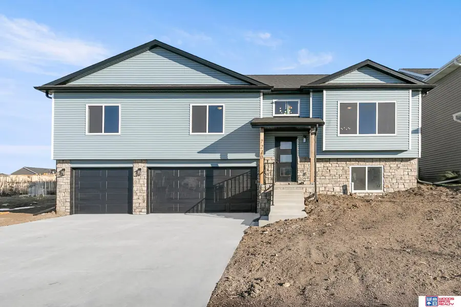 7220 NW 19th Street, Lincoln, NE 68521 - #2