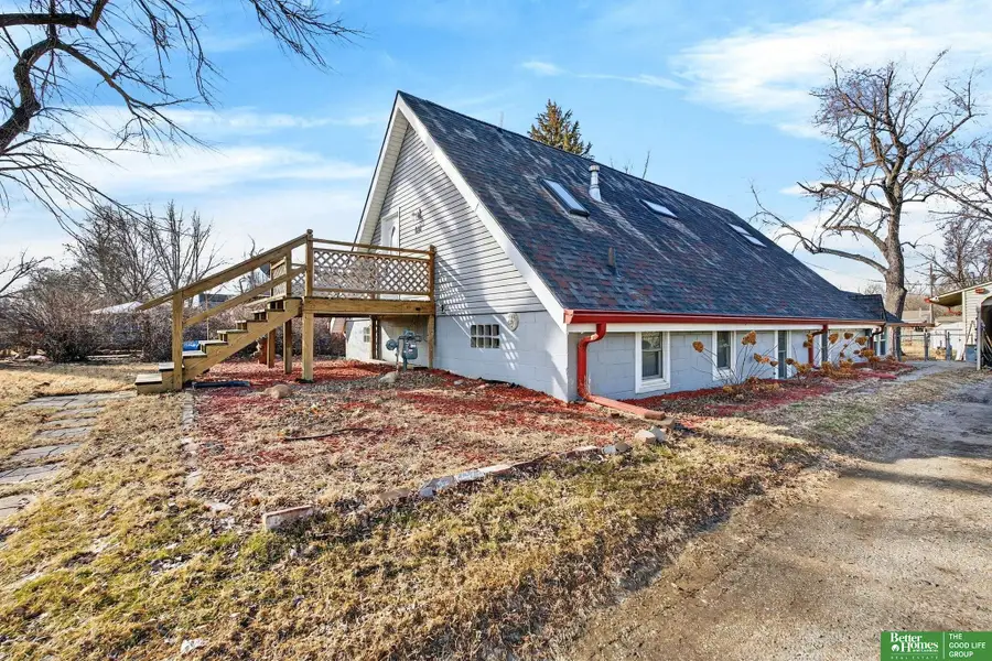 618 N 40 Street, Council Bluffs, IA 51501 - #3