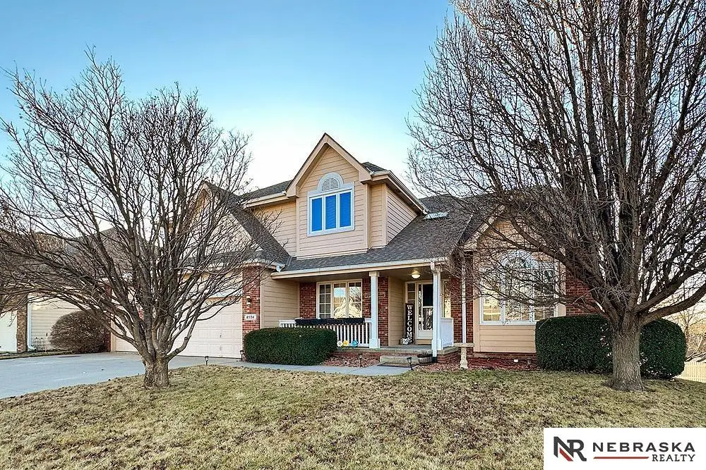 8504 S 100th Street, La Vista, NE 68128 - #1