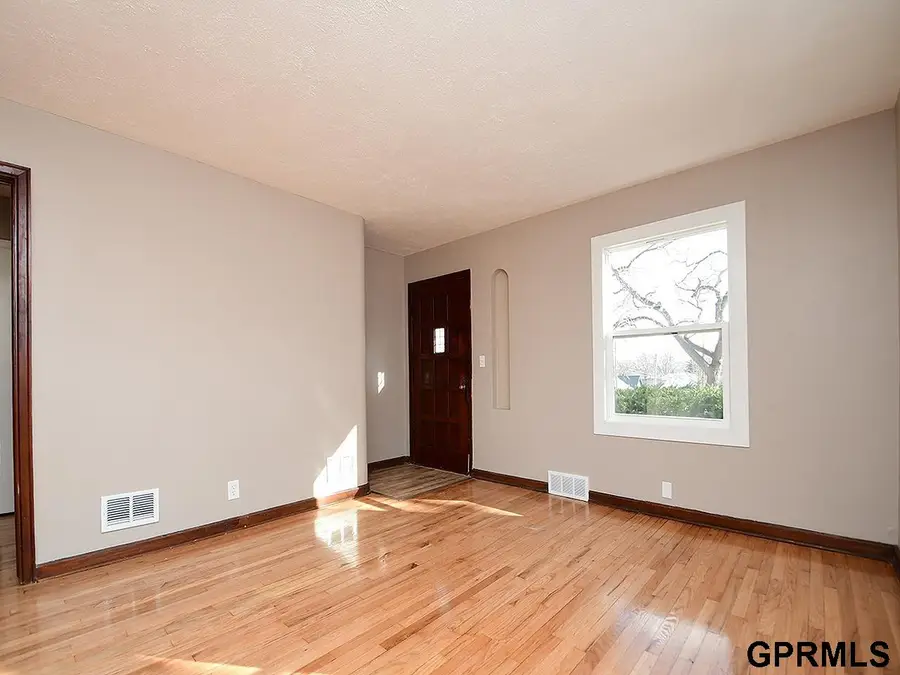 2812 N 51 Street, Omaha, NE 68104 - #3