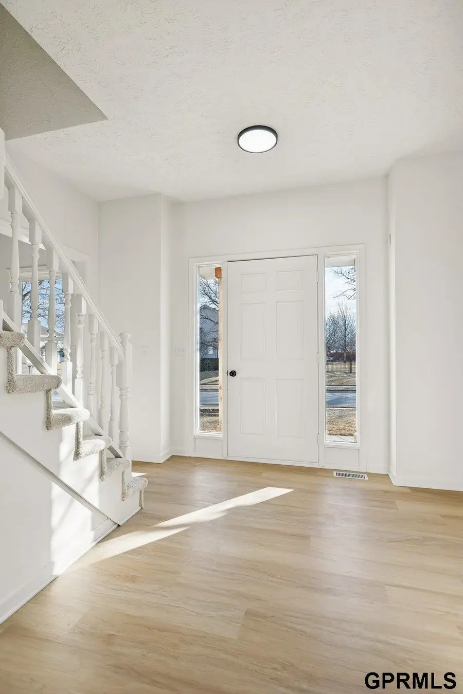 6514 N 104 Street, Omaha, NE 68122 - #2