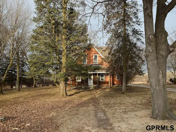 516 N Frost Avenue, Avoca, IA 51521