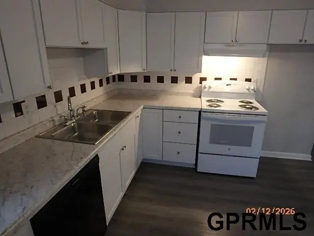 1309 Lindwood Drive, Carter Lake, IA 51510 - #2