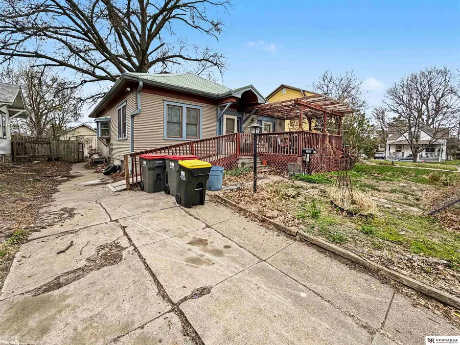 235 N 31st Street, Lincoln, NE 68503 - #3